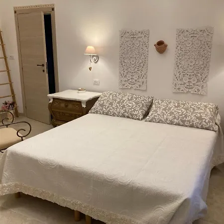 Il Casale Di Brunella ベッド・アンド・ブレックファスト モノーポリ